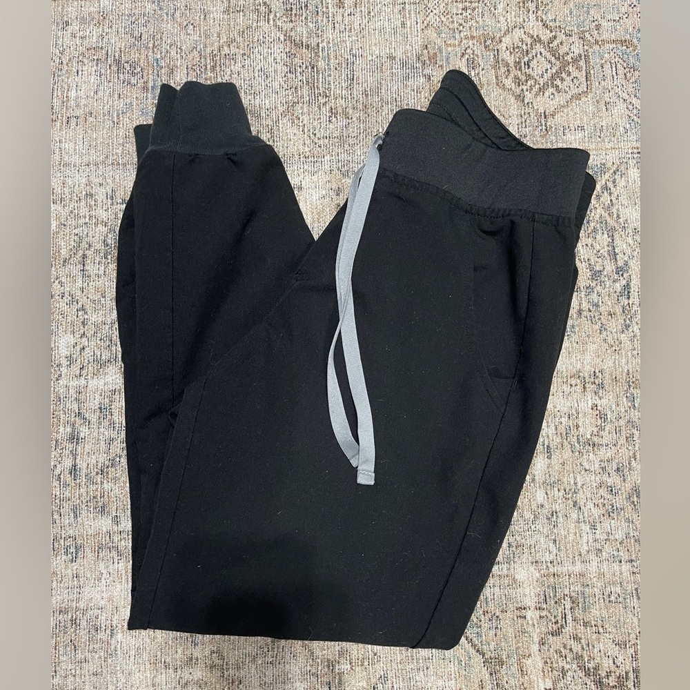 Figs Jogger scrubs